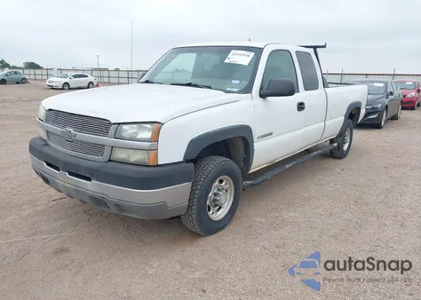 2003 Chevrolet Silverado 2500Hd z USA, uszkodzony, nr VIN 1GCHC29U93E198810